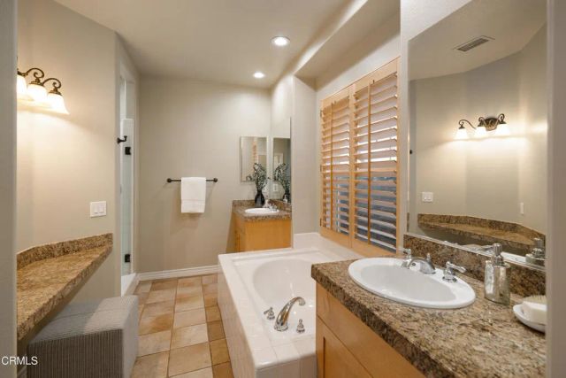 710 W Owen Court, Altadena, CA 91001