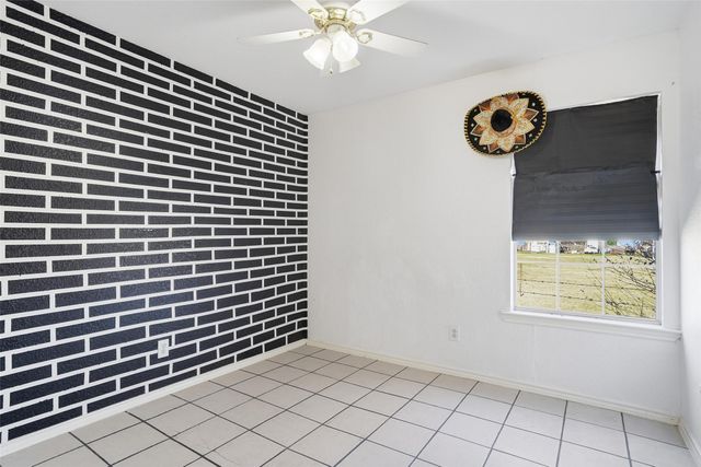 316 Liberty Street, Cleburne, TX 76031