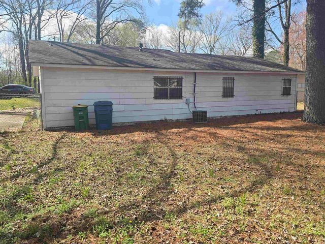 9307 Southwest Drive, Little Rock, AR 72209