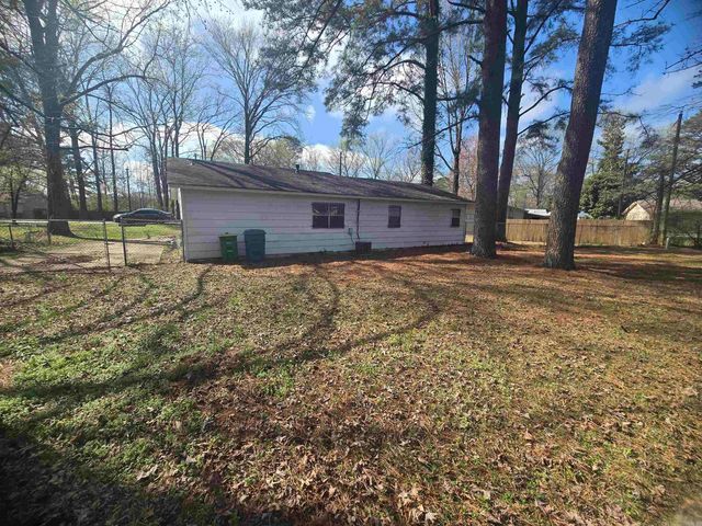 9307 Southwest Drive, Little Rock, AR 72209