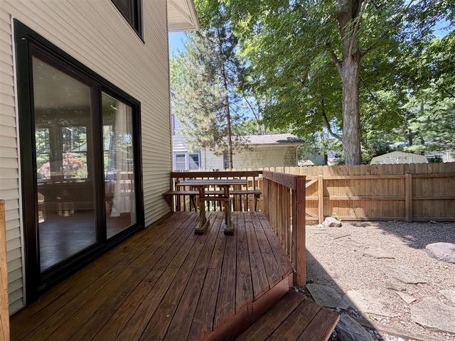1201 Granger Avenue, Ann Arbor, MI 48104
