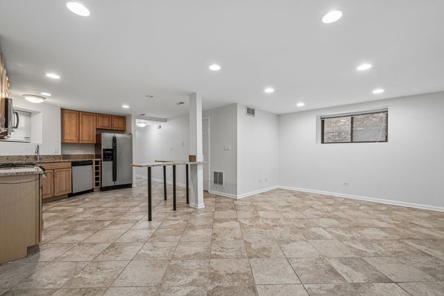 1416 W Carmen Avenue G, Chicago, IL 60640
