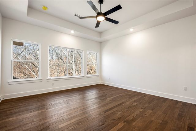 12 Claypole Lane, Bella Vista, AR 72715