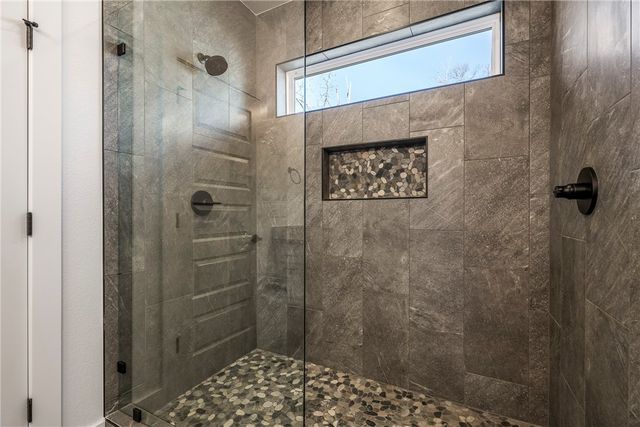 12 Claypole Lane, Bella Vista, AR 72715