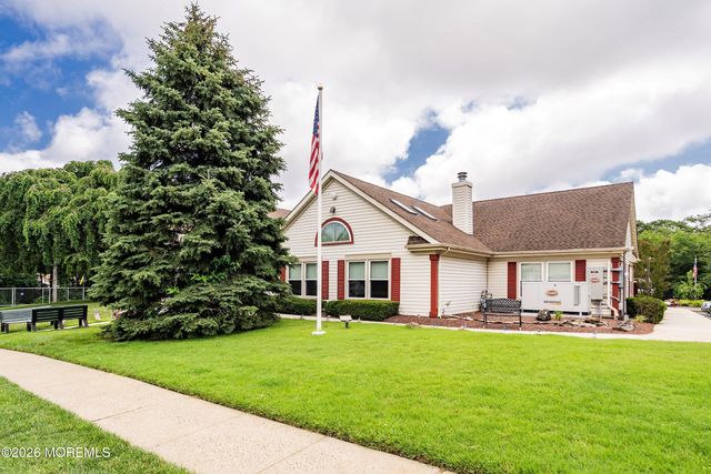 10 Springhill Drive, Brick, NJ 08724