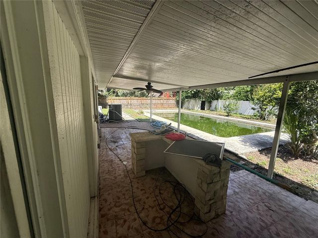 4025 SE 17TH STREET, Ocala, FL 34471
