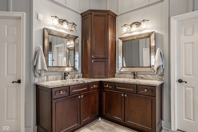 12554 Fieldstone Place, Fishers, IN 46038