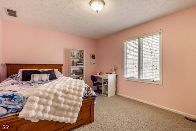 12554 Fieldstone Place, Fishers, IN 46038