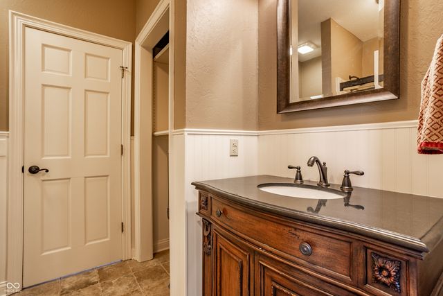 12554 Fieldstone Place, Fishers, IN 46038