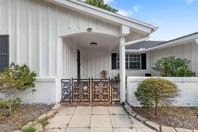 8517 SUNFLOWER LANE, Hudson, FL 34667