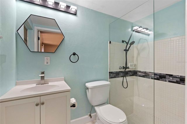 8517 SUNFLOWER LANE, Hudson, FL 34667