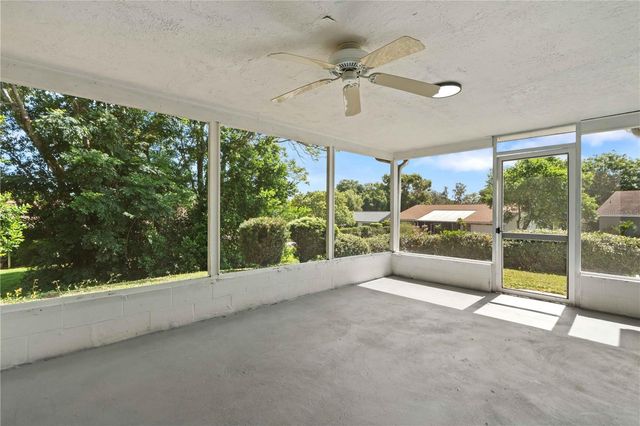 8517 SUNFLOWER LANE, Hudson, FL 34667