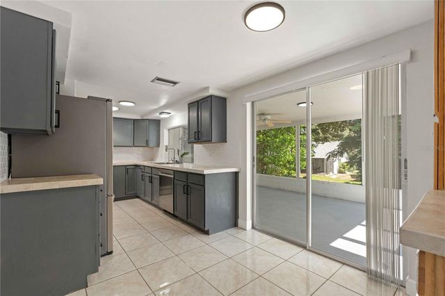 8517 SUNFLOWER LANE, Hudson, FL 34667