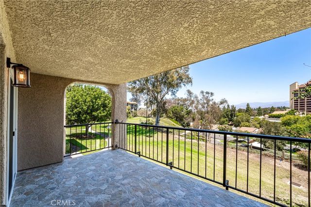 5372 Punta Alta 1C, Laguna Woods, CA 92637