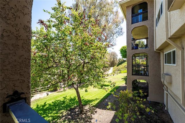 5372 Punta Alta 1C, Laguna Woods, CA 92637