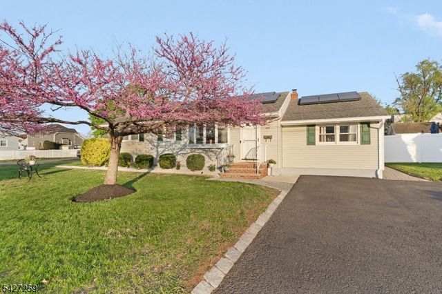 909 Newark Ave, Manville Boro, NJ 08835