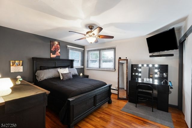 909 Newark Ave, Manville Boro, NJ 08835