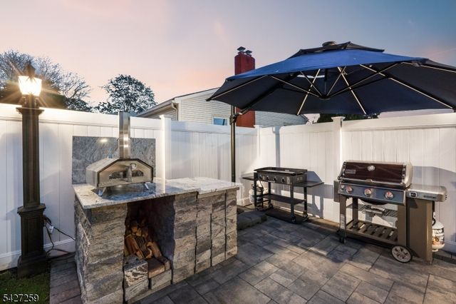 909 Newark Ave, Manville Boro, NJ 08835