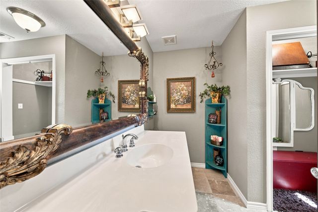 7001 Michael Lane, Eustace, TX 75124
