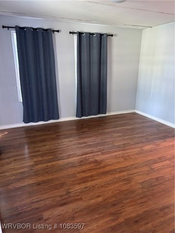 101 Hollow Drive, Roland, OK 74954