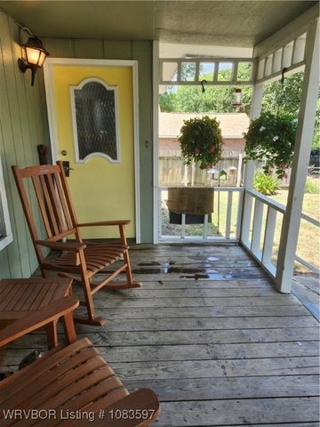 101 Hollow Drive, Roland, OK 74954