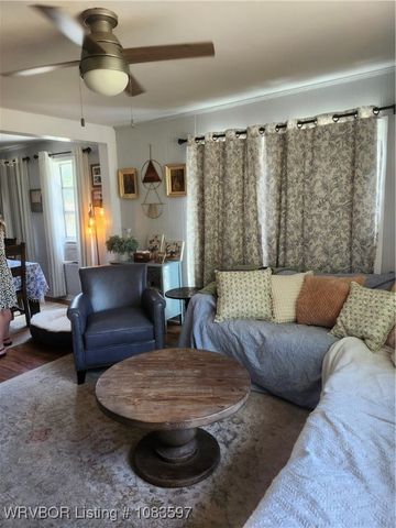 101 Hollow Drive, Roland, OK 74954