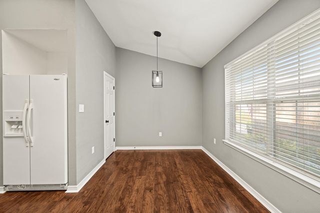 706 Marsh Harbor Drive, Mary Esther, FL 32569