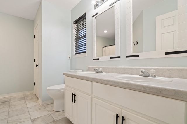 706 Marsh Harbor Drive, Mary Esther, FL 32569