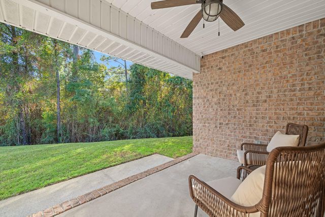 706 Marsh Harbor Drive, Mary Esther, FL 32569