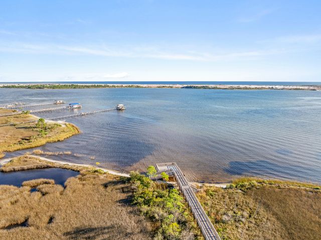 706 Marsh Harbor Drive, Mary Esther, FL 32569