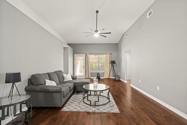 706 Marsh Harbor Drive, Mary Esther, FL 32569