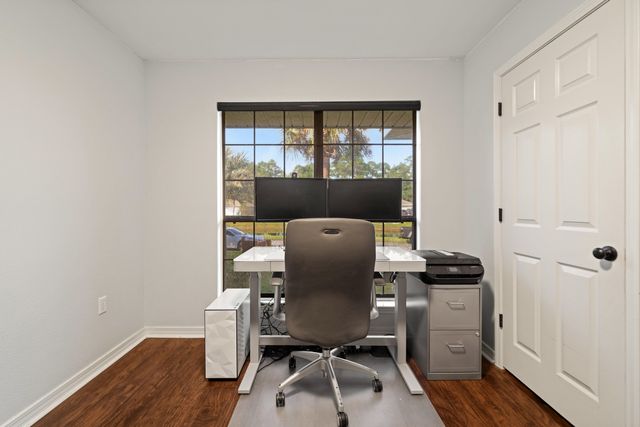 706 Marsh Harbor Drive, Mary Esther, FL 32569