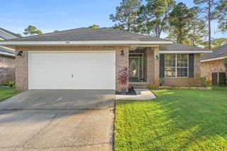 706 Marsh Harbor Drive, Mary Esther, FL 32569