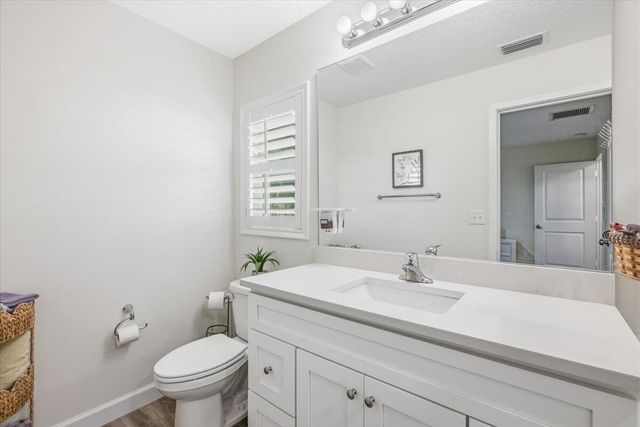 1116 SW 33rd Ave Avenue SW, Vero Beach, FL 32968