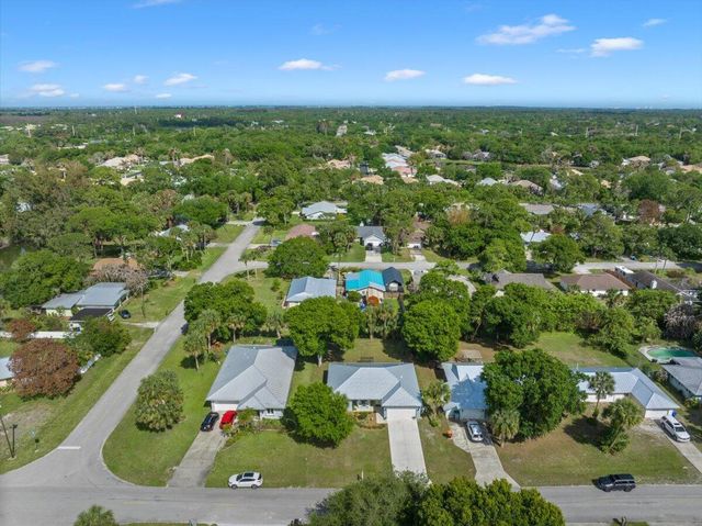 1116 SW 33rd Ave Avenue SW, Vero Beach, FL 32968