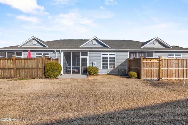 129 Kellerton Court, Winnabow, NC 28479