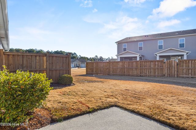 129 Kellerton Court, Winnabow, NC 28479