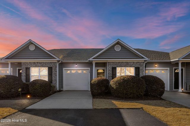 129 Kellerton Court, Winnabow, NC 28479