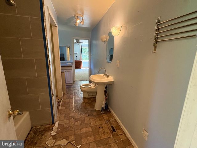 14 HORTON AVE, Bridgeton, NJ 08302
