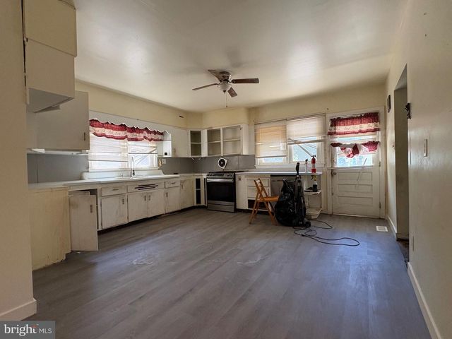 14 HORTON AVE, Bridgeton, NJ 08302