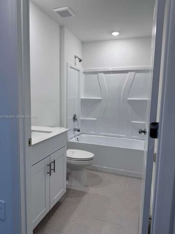 17245 Cantu Ct 17245, Fort Myers, FL 33917