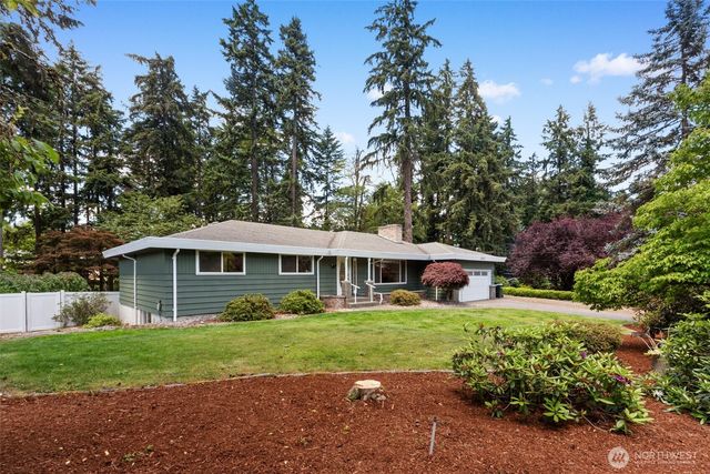 8002 55th Avenue Ct E, Puyallup, WA 98371