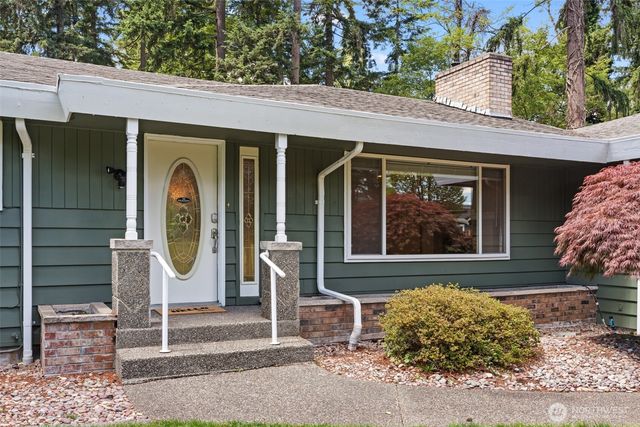 8002 55th Avenue Ct E, Puyallup, WA 98371