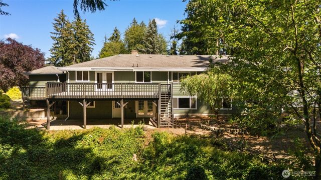 8002 55th Avenue Ct E, Puyallup, WA 98371
