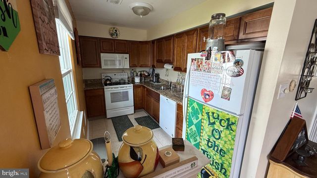 4552 LAURENCE CT, Bensalem, PA 19020