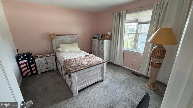 4552 LAURENCE CT, Bensalem, PA 19020