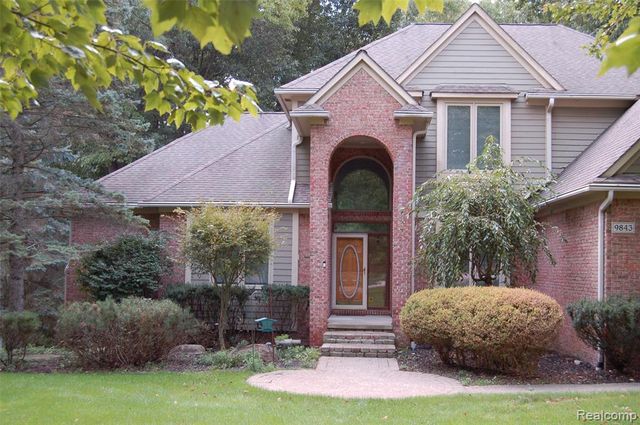 9843 Creekwood Trail, Davisburg, MI 48350