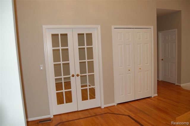 9843 Creekwood Trail, Davisburg, MI 48350