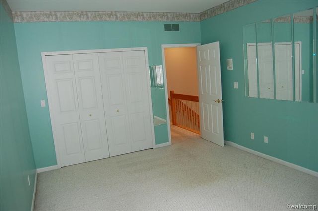 9843 Creekwood Trail, Davisburg, MI 48350
