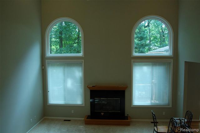 9843 Creekwood Trail, Davisburg, MI 48350